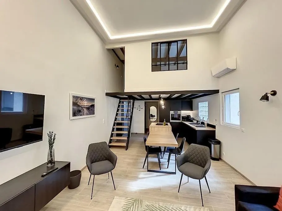 Brp Cannes Center, Eight-Bedroom Luxury Apartments 0*,