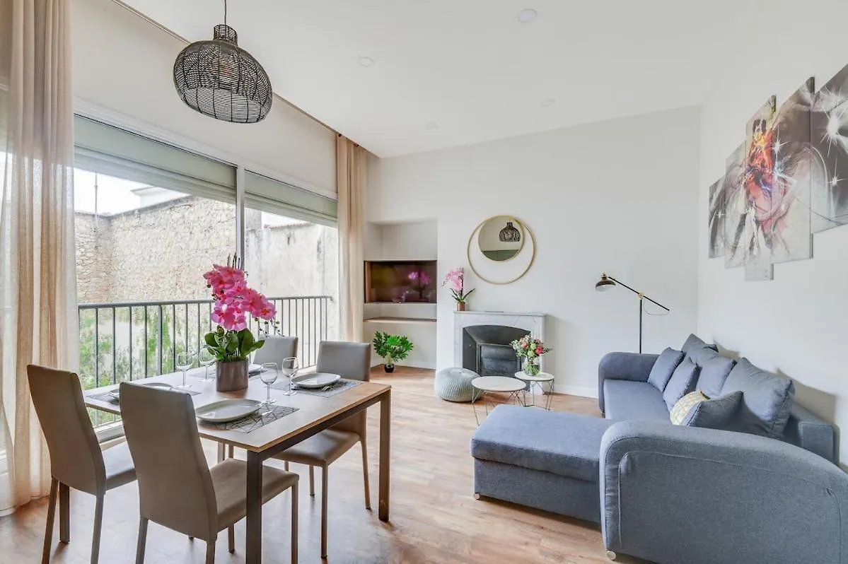 Brp Cannes Center, Eight-Bedroom Luxury Apartments France
